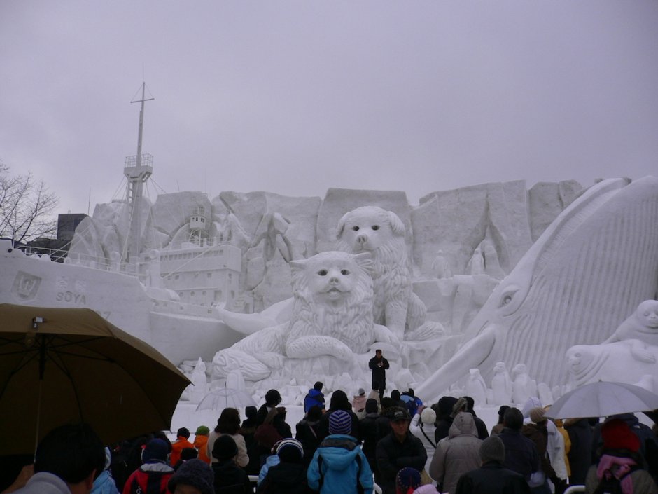 Снежный фестиваль в Саппоро, Хоккайдо.