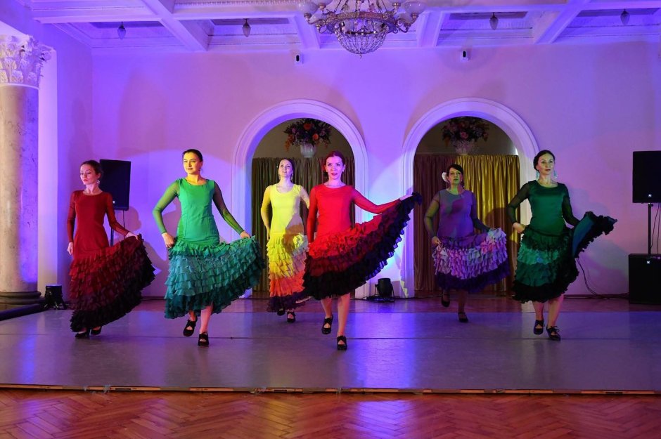 Национальный танец Испании фламенко