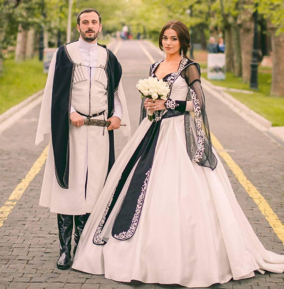 Грузинский свадебный наряд