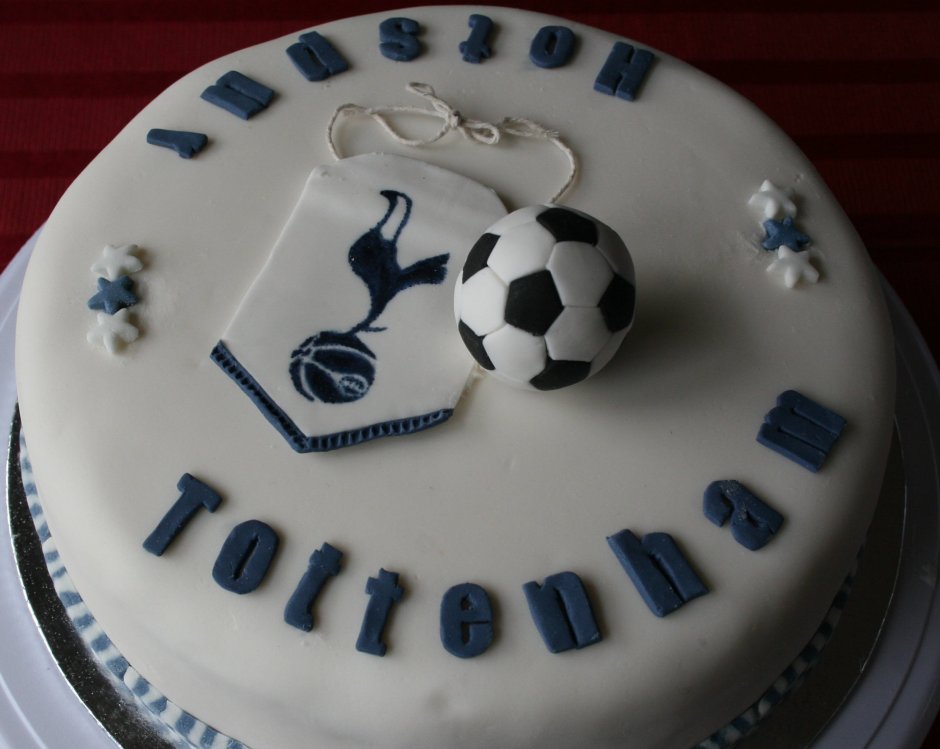 Торт с футбольной тематикой