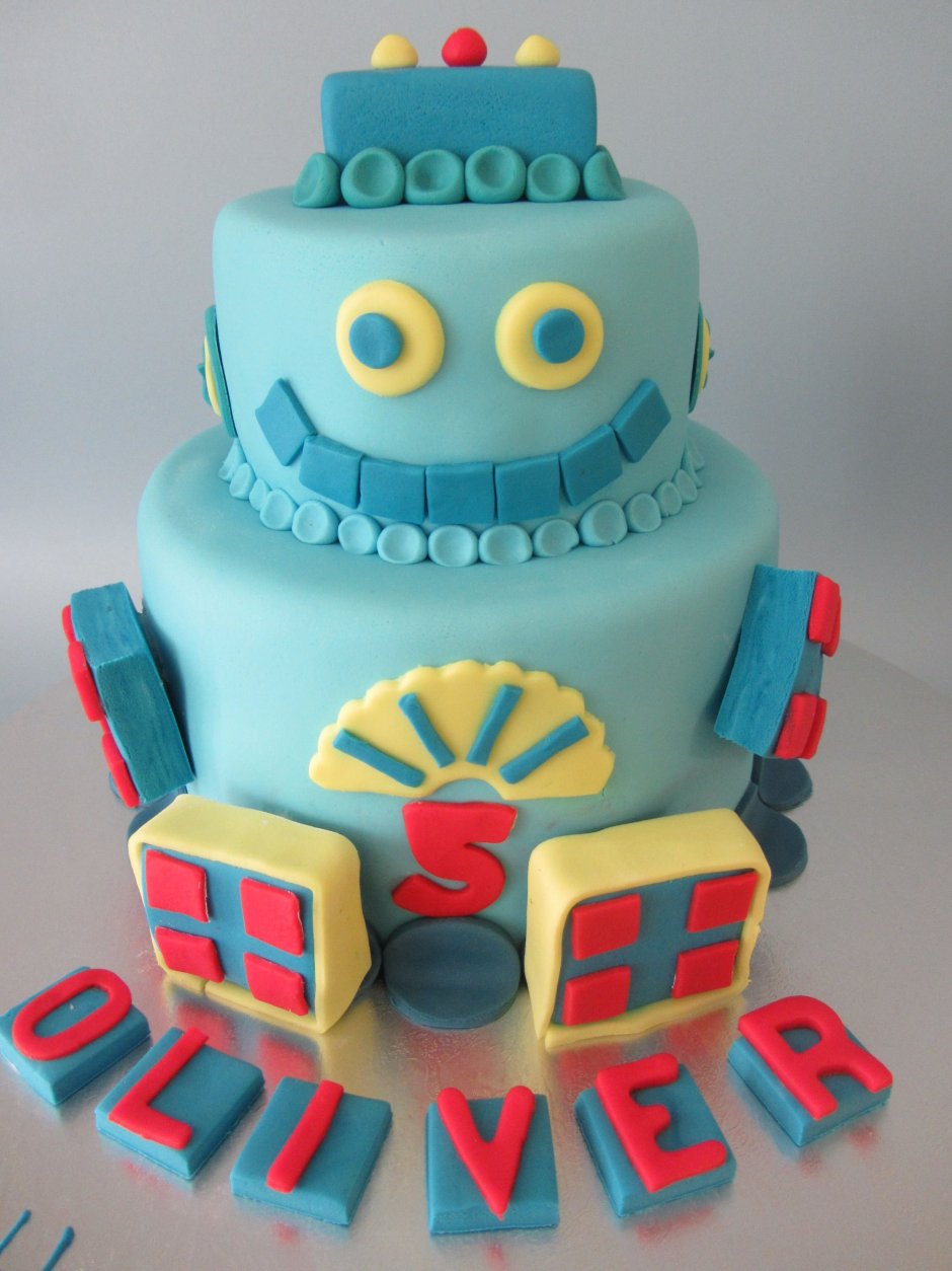 Торт с роботами пряниками