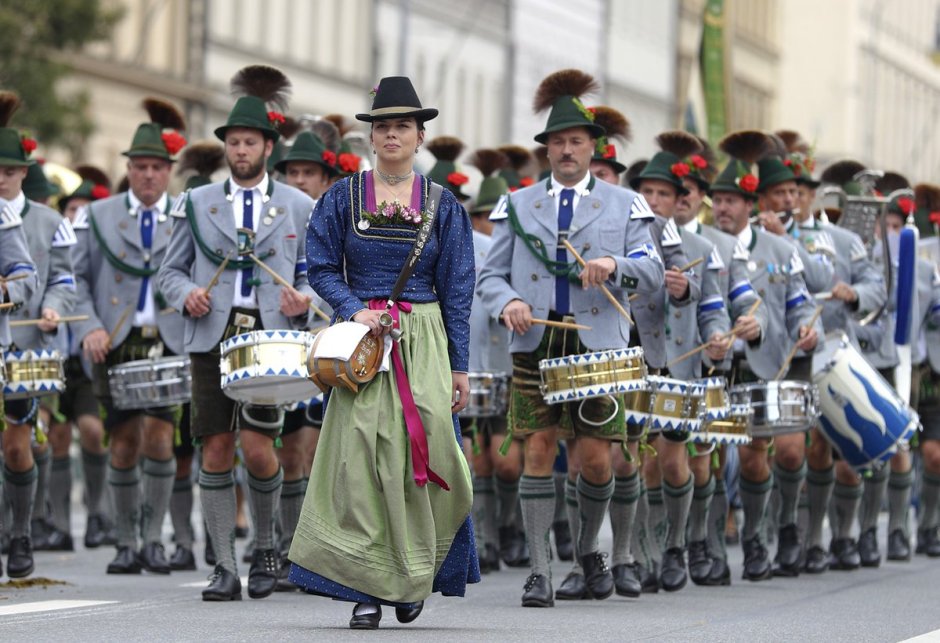 Мюнхен праздник Октоберфест