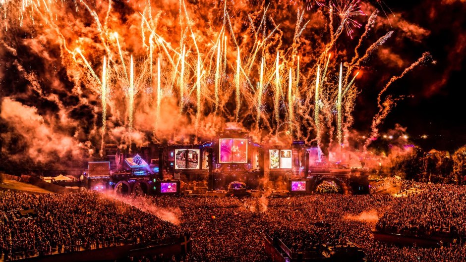 Tomorrowland фестиваль 2020