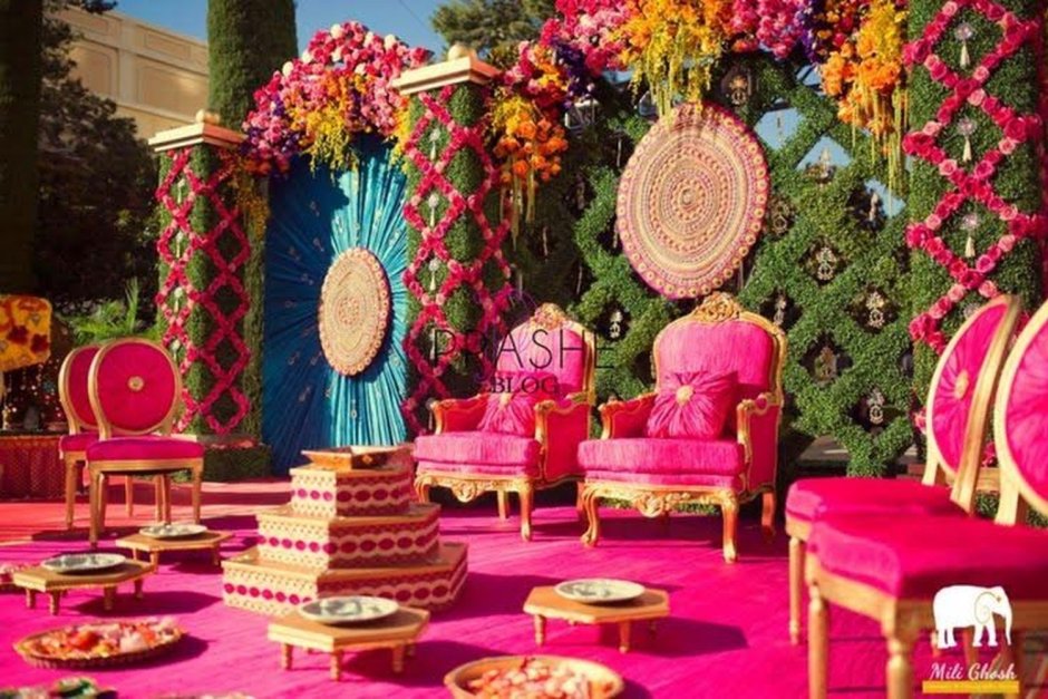Индийская свадьба украшение цветами