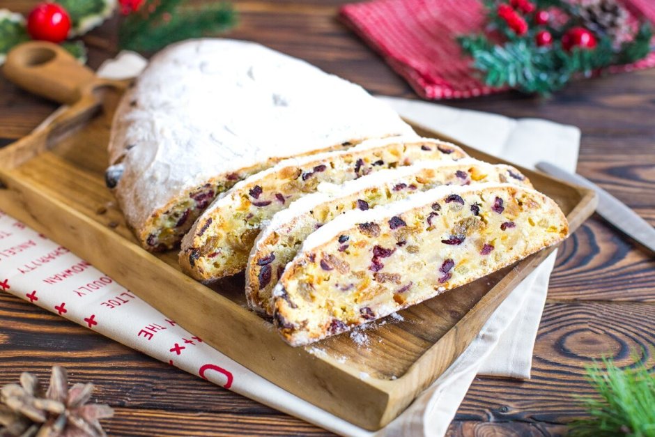 Рождественский кекс Stollen