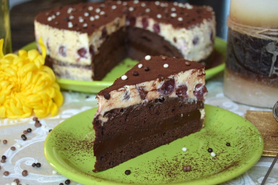 Торт шоколадный сладкоежка