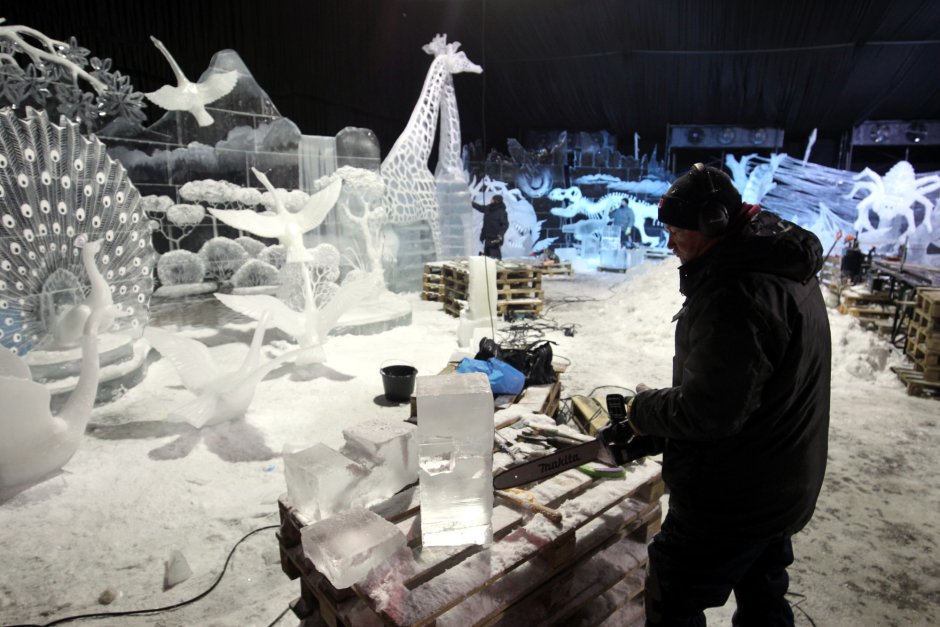 Фестиваль ледовых скульптур в Петропавловской крепости 2020