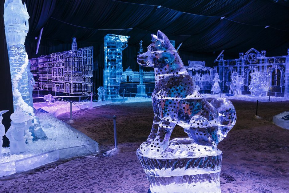 Петропавловской крепость фестиваль ледяных фигур