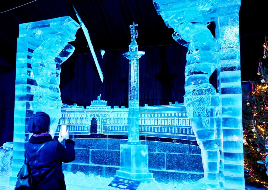 Петропавловская крепость ледяные фигуры 2017