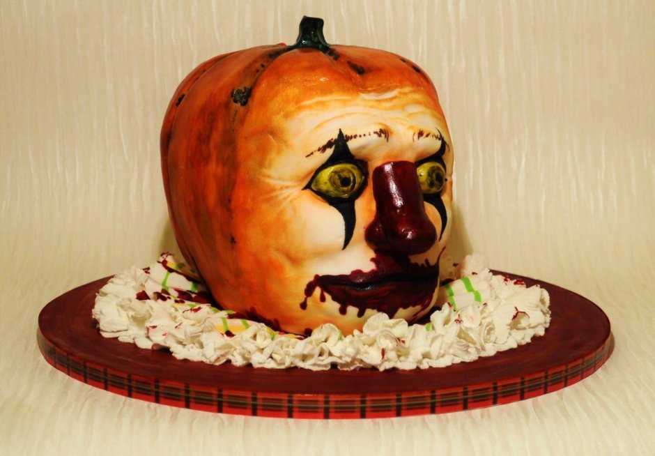 Ultimate Halloween Cake!