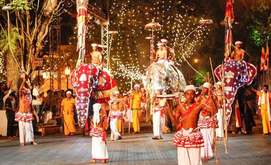 Шри Ланка праздник Перахера