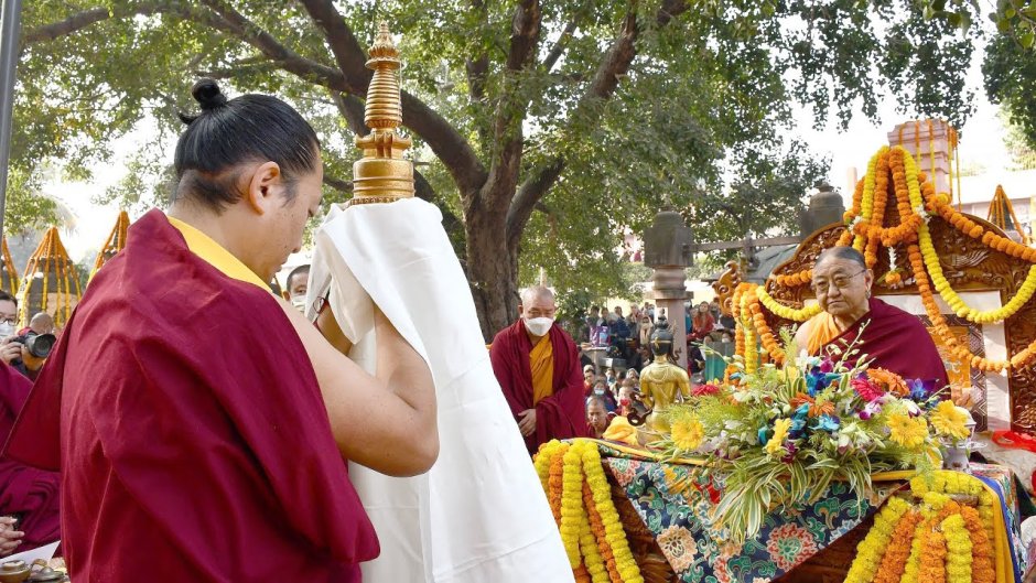 Праздник буддиста 8 марта