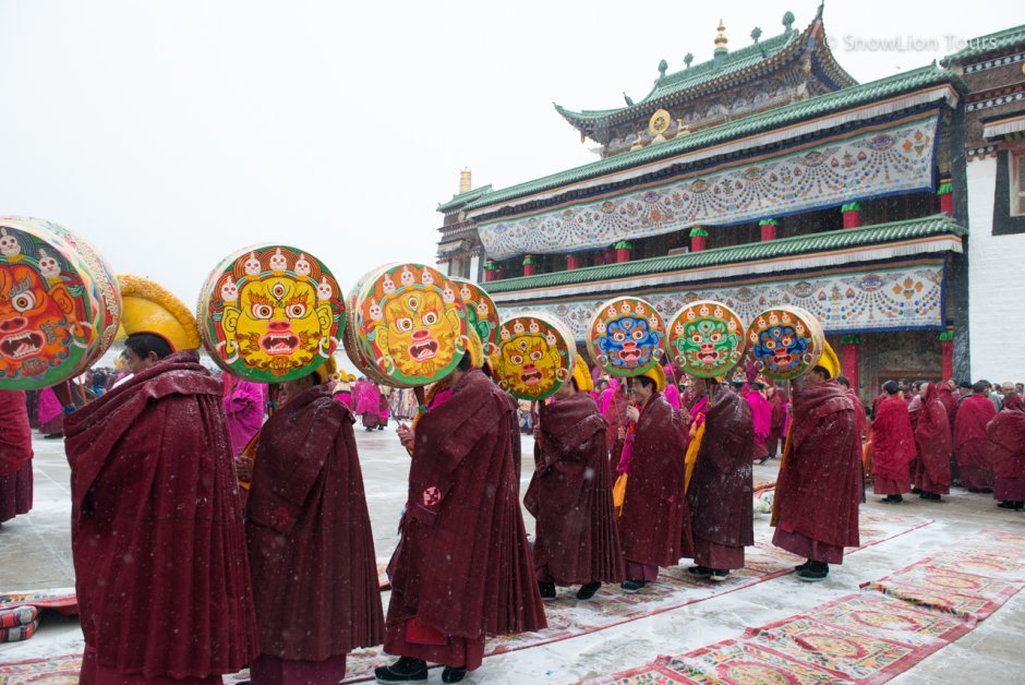 Головной убор тибетских монахов
