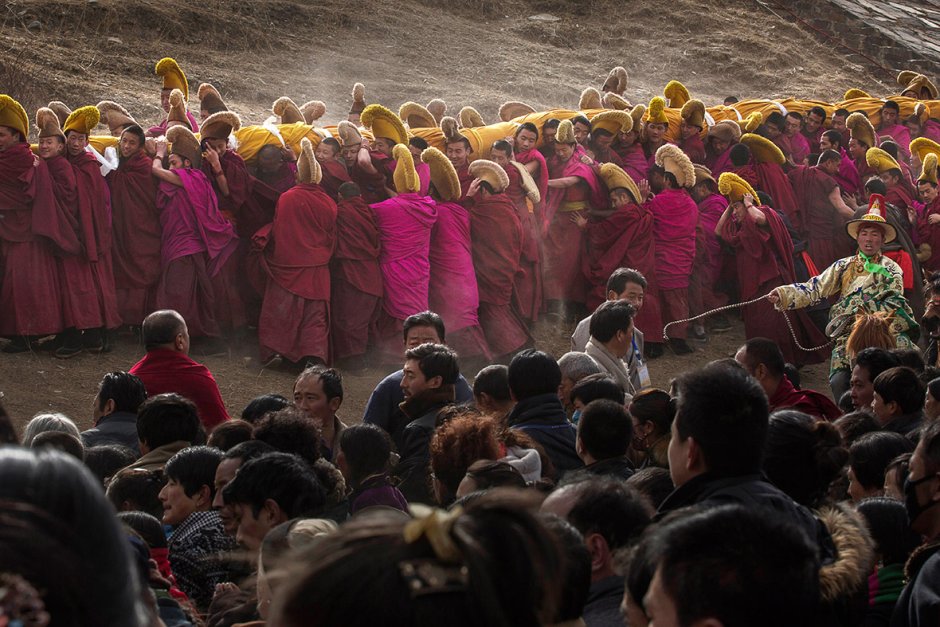 Тибетские монахи дети