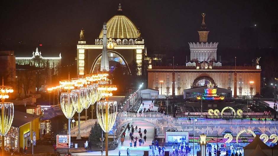 Самый большой каток в Москве
