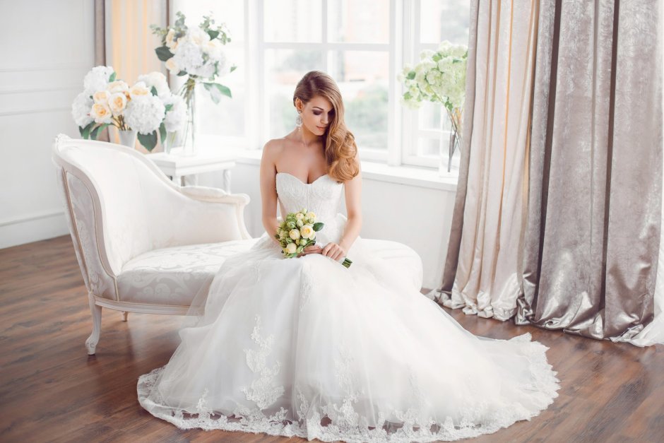 Атласное свадебное платье Изабель