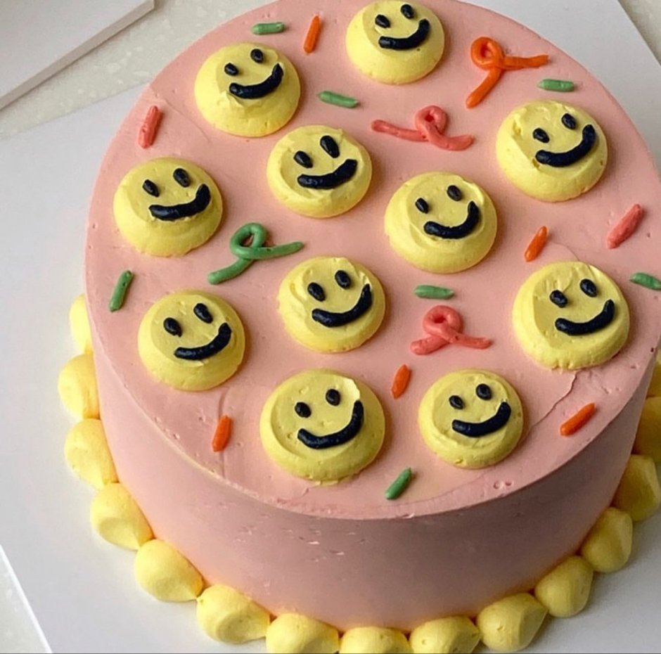 Прикольные пироженки на день рождения семьрн