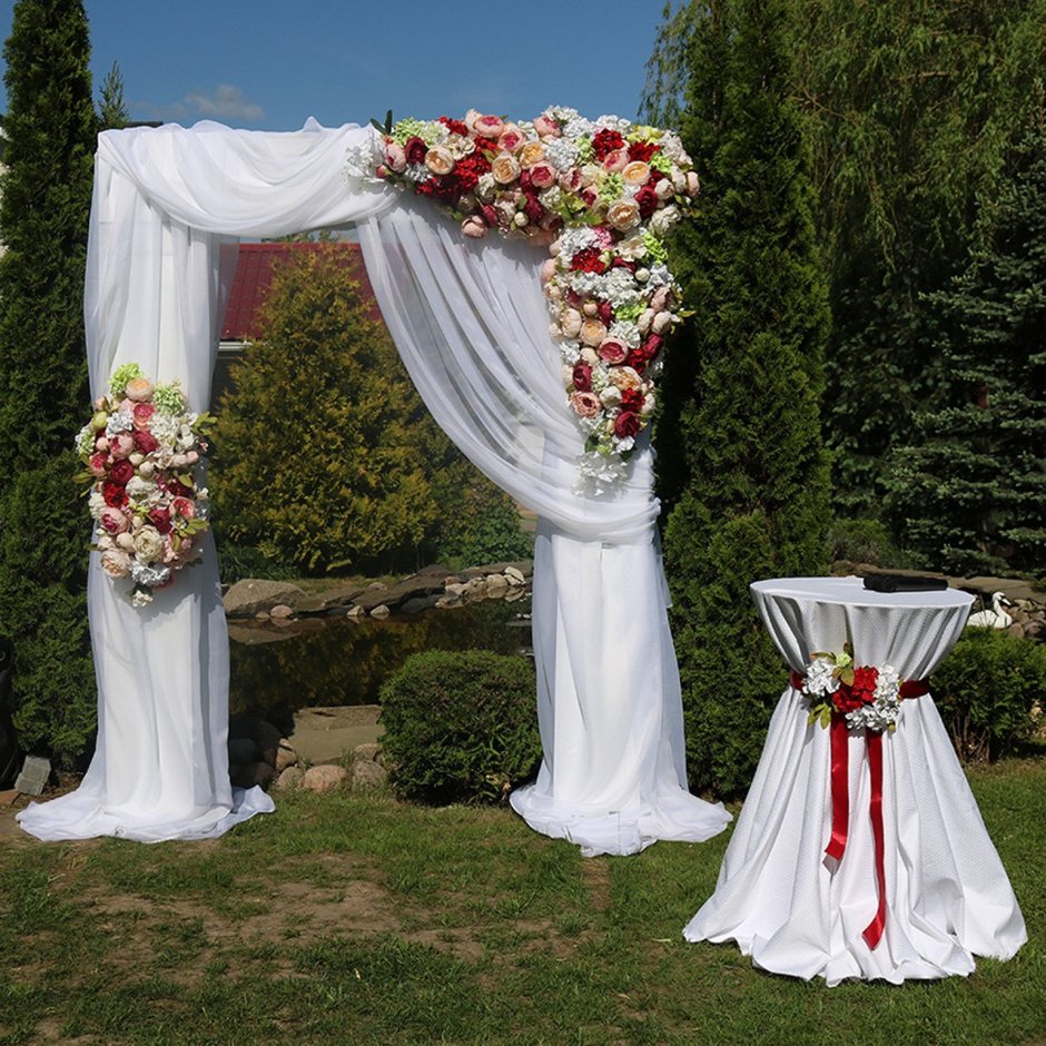 Свадебные арки для выездной регистрации