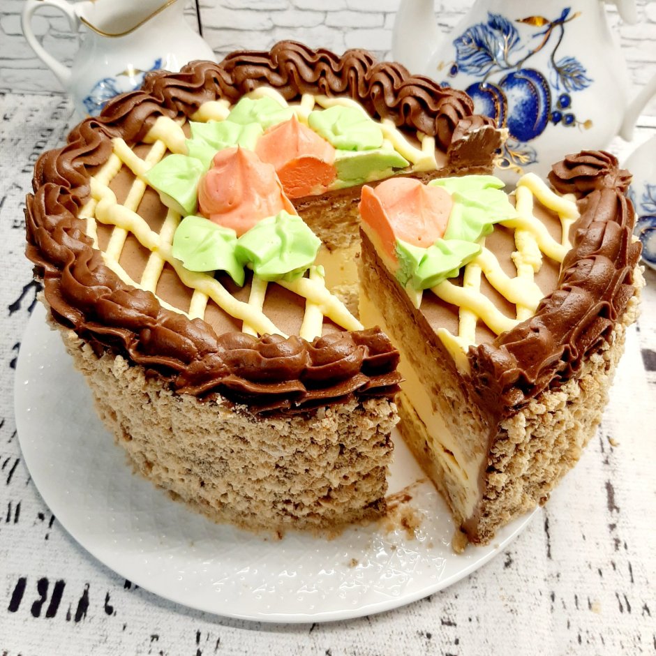 Киевский торт украшение