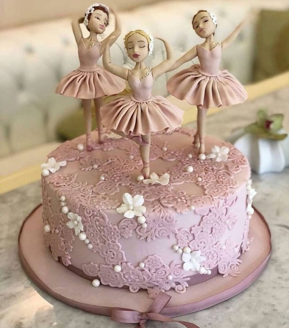 Тортик с балериной