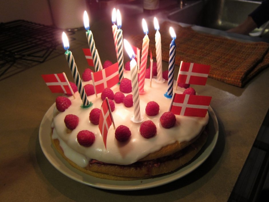 Традиции празднования дня рождения в Дании