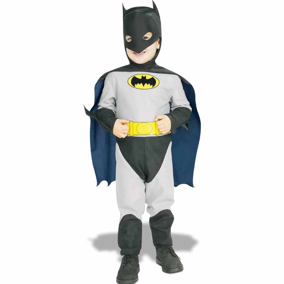 Ребенок в костюме Бэтмена