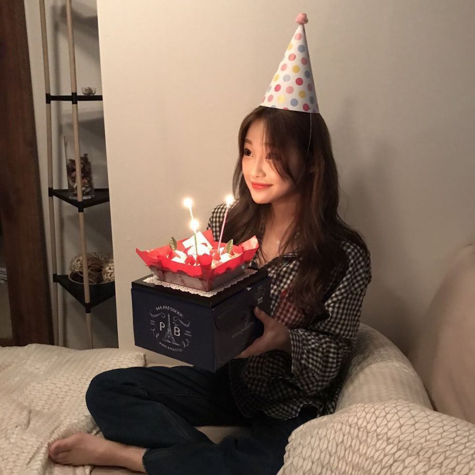 Корейские девушки день рождения