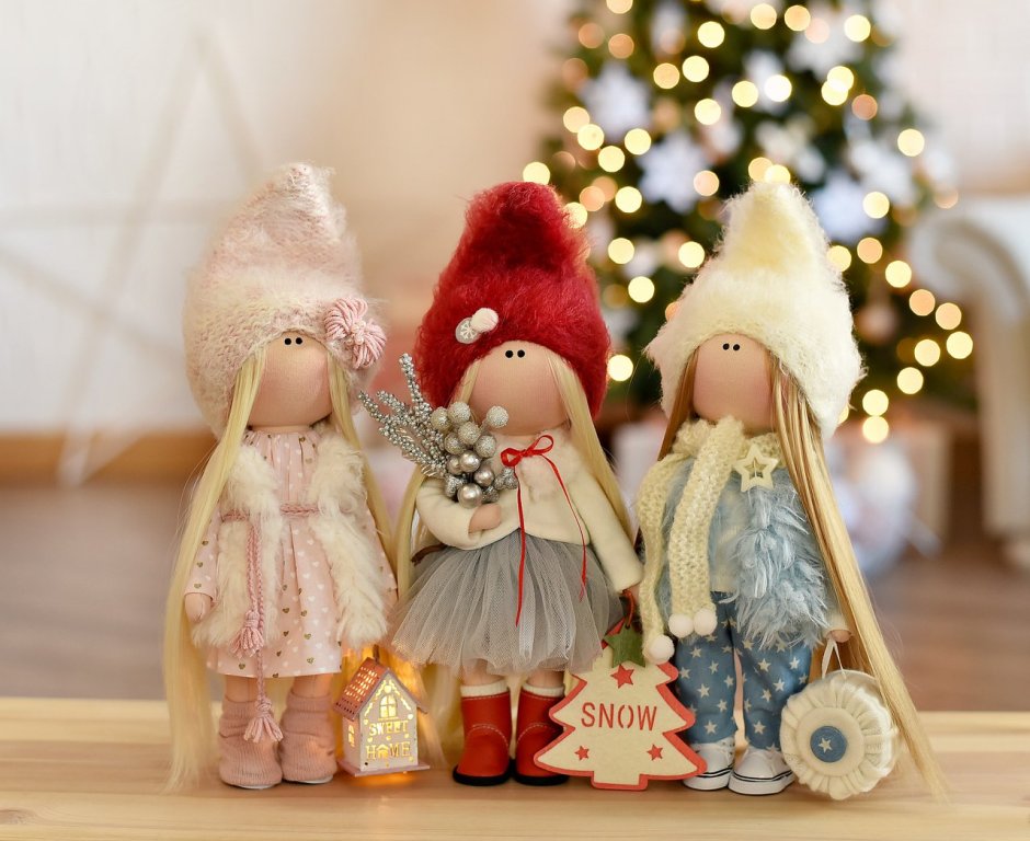 Новогодние текстильные куклы