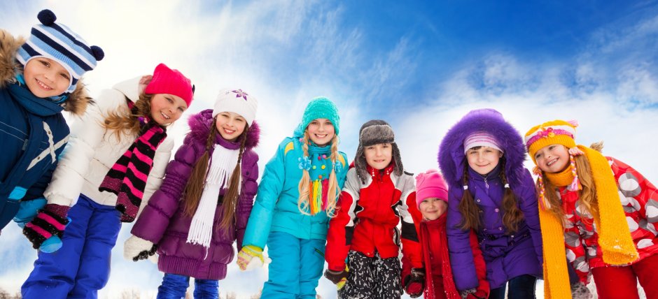 Дети на улице зима вектор