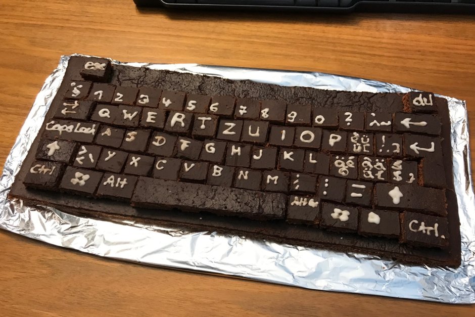 Торт в виде клавиатуры