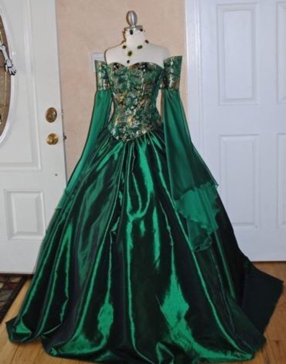 Зеленое платье 19 века