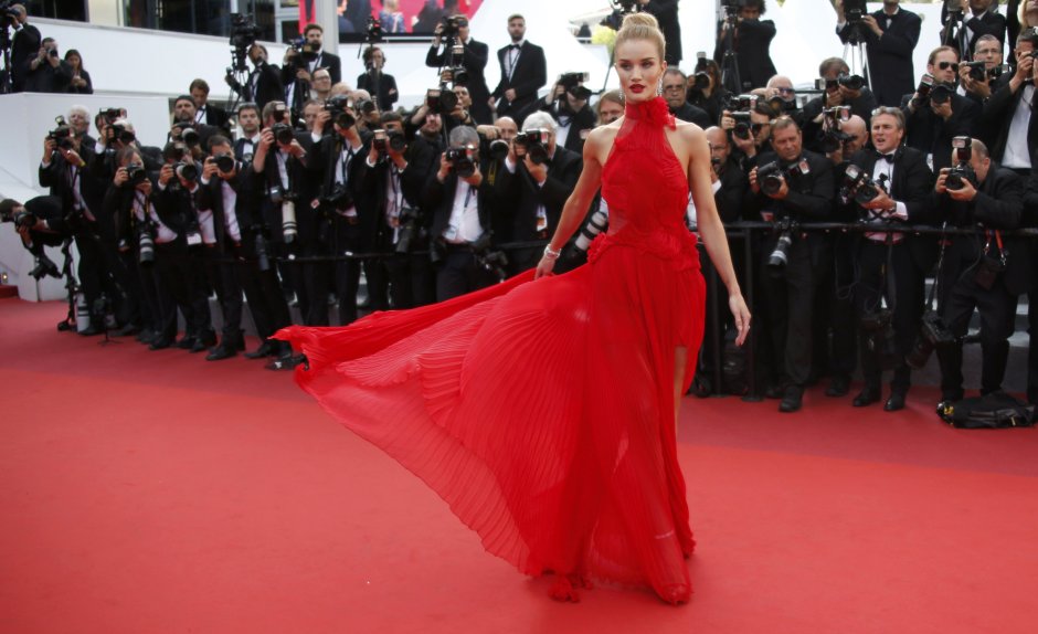 Ирина Шейк на Cannes film Festival 2018