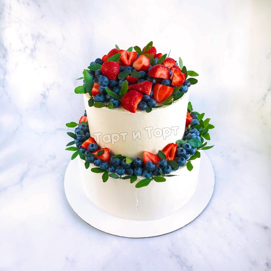 Свадебный торт 4 кг с ягодами