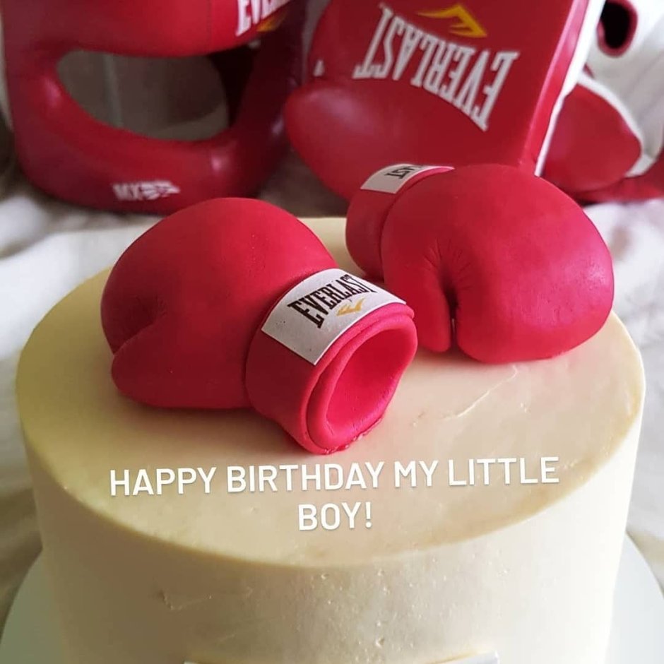 Торт бокс для мальчика
