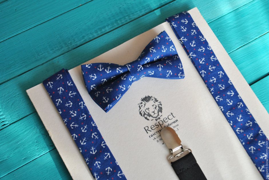 Дизайн галстука в фирменном стиле