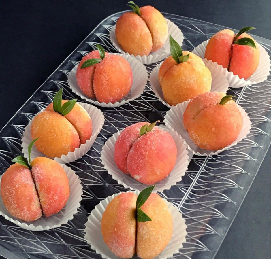 Персиковые пирожные