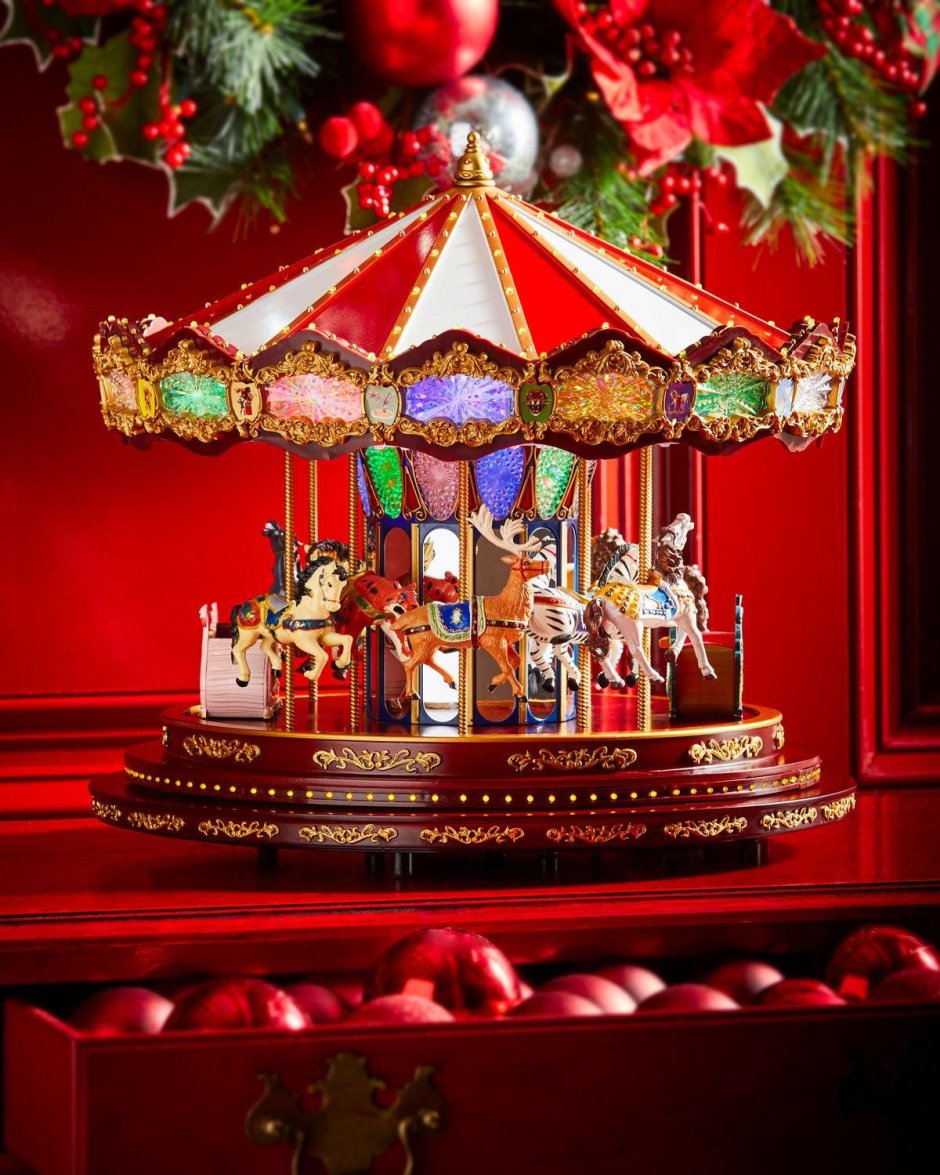 Mr Christmas Marquee Deluxe Carousel