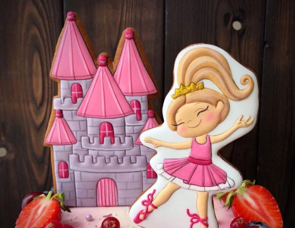 Фигурка принцессы на торт