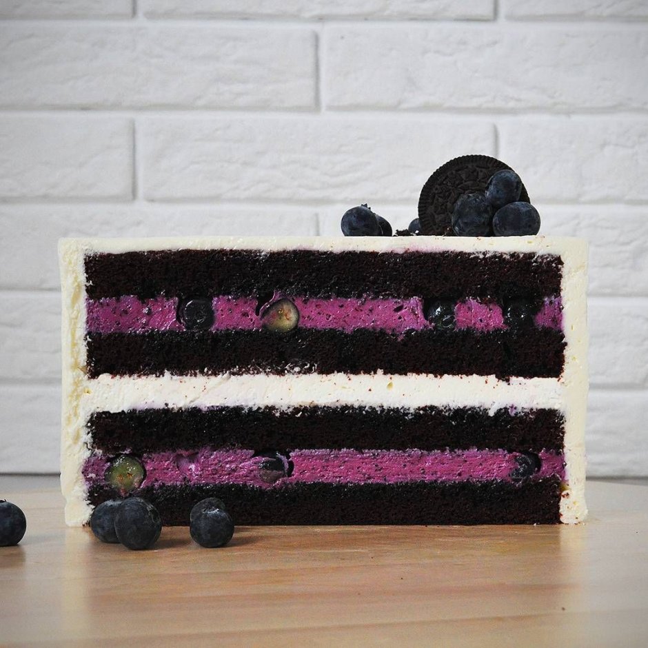 Чернично шоколадный торт