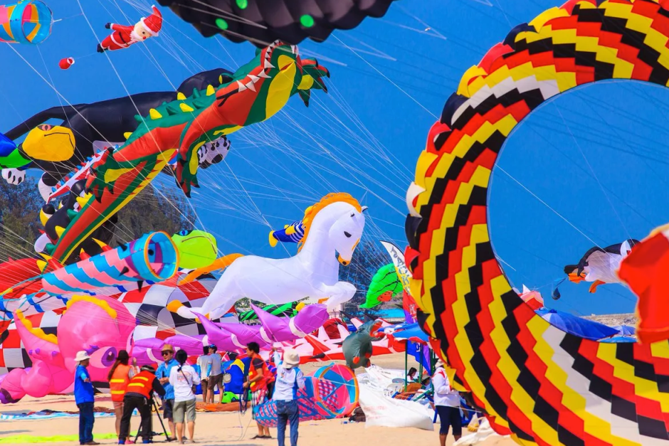Фестиваль воздушных змеев в Китае
