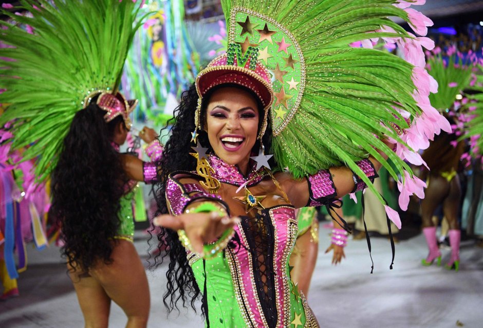 Бразильский карнавал Рио де Жанейро 2019 Самба