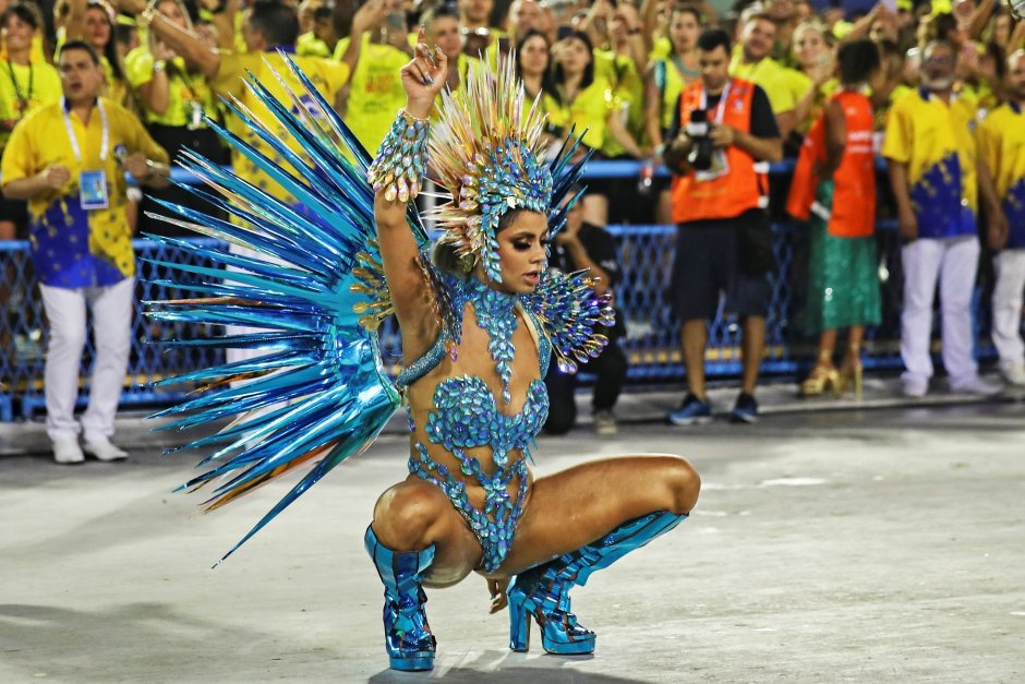 Карнавал Рио в Бразилии 2020