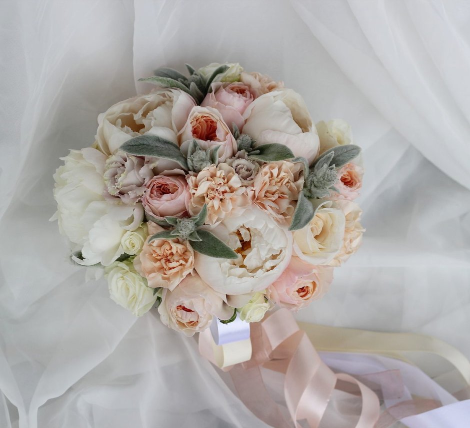 Розовые пионы "букет невесты"