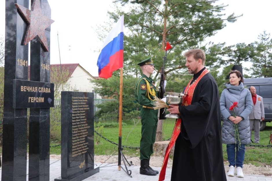 Памятники героям ВОВ В Казани