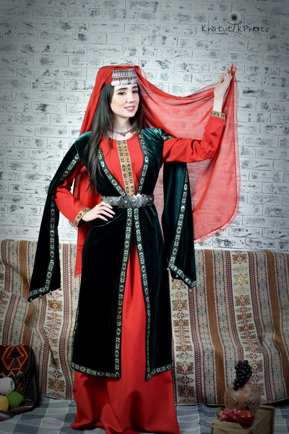 Минтана армянский национальный костюм