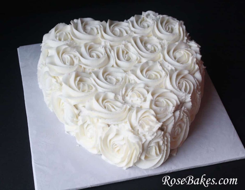 Торт белое сердце