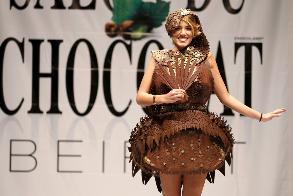 Шоколадное платье