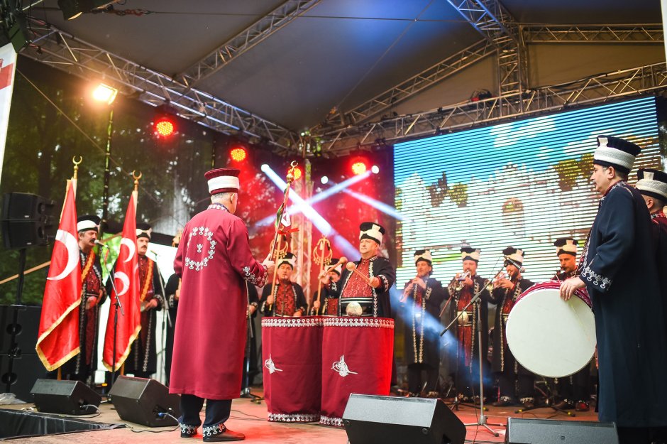 Музыкальный фестиваль в Гюмюшлюке
