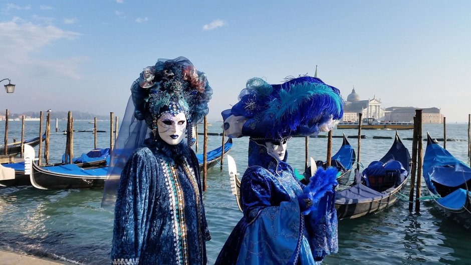 Маска Марко поло на карнавале в Венеции