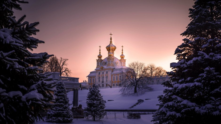 Ольгинская Церковь Петергоф зимой